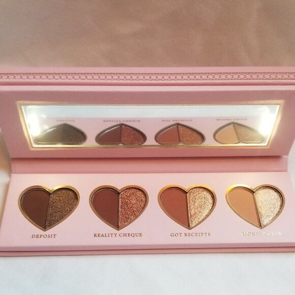 P.Louise Get Yourself In Cheque CEO Palette - Picture 1 of 16